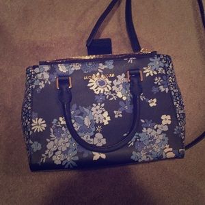 Michael Kors crossbody leather bag never used